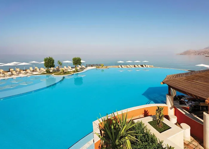 Moevenpick El Sokhna 5*