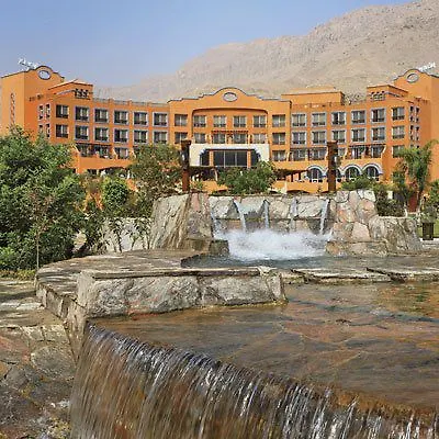 Üdülőközpont Moevenpick El Sokhna 5*